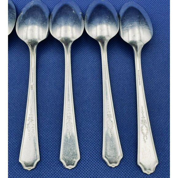 Set of 8 1847 Rogers Bros ANCESTRAL 6" Teaspoons Silver Plate - Picture 7 of 8